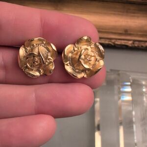 Susan Shaw Gold Rose Pierced Earrings From The Garden Collection